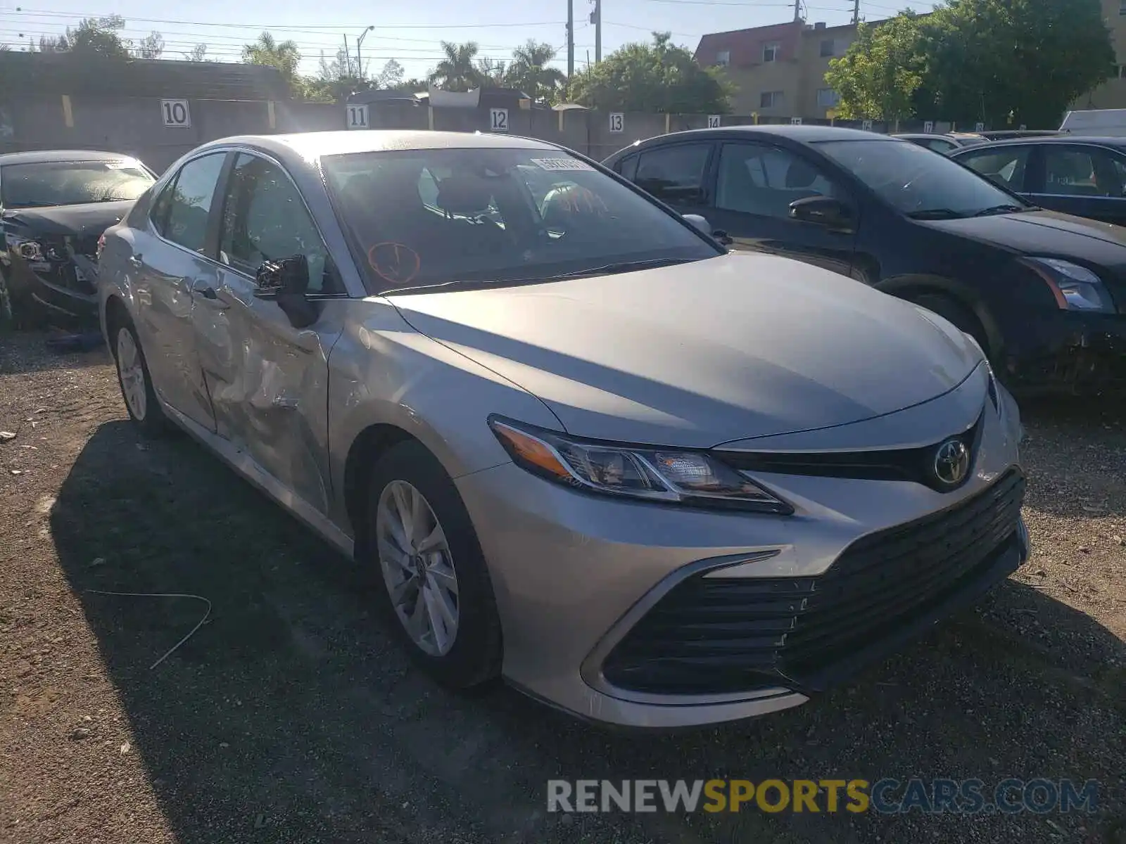 1 Photograph of a damaged car 4T1C11AK2MU455295 TOYOTA CAMRY 2021