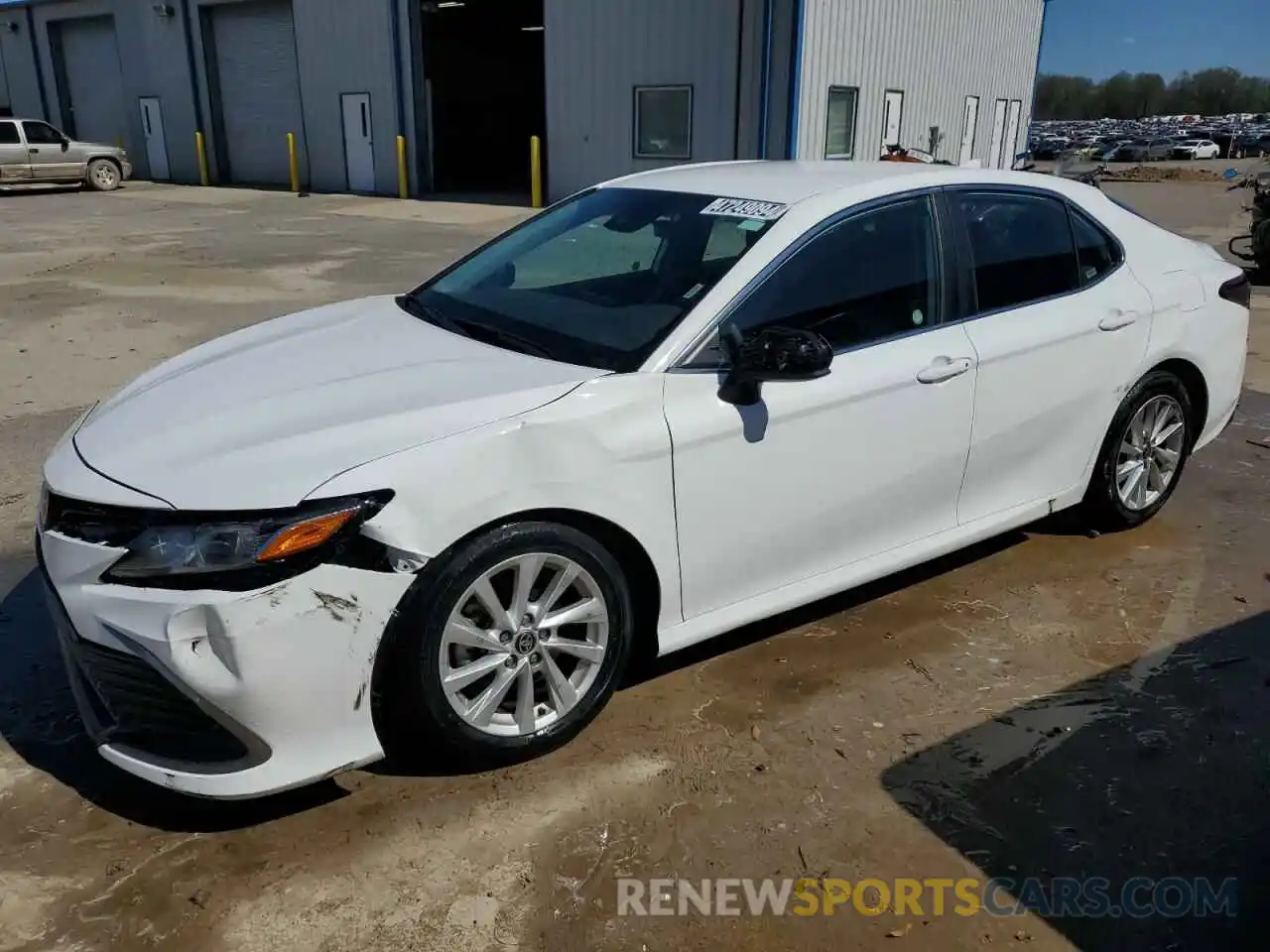 1 Photograph of a damaged car 4T1C11AK2MU455314 TOYOTA CAMRY 2021