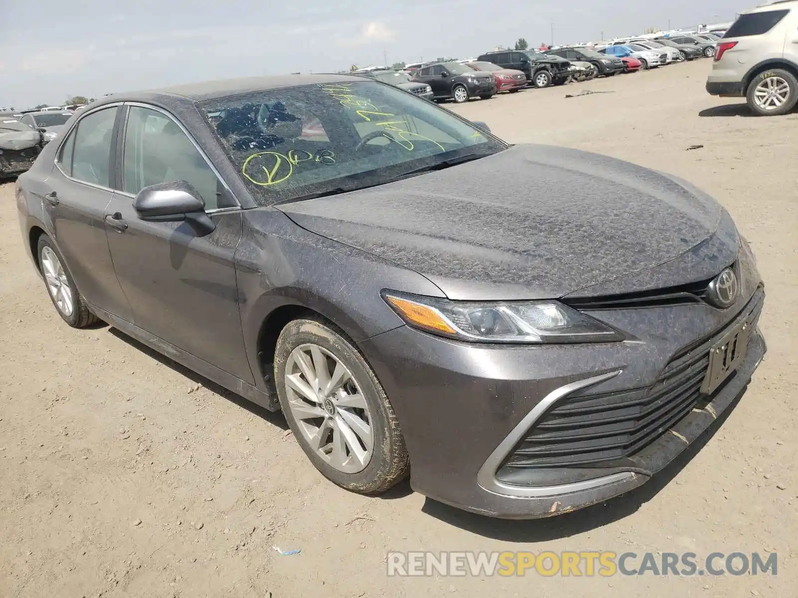 1 Photograph of a damaged car 4T1C11AK2MU458519 TOYOTA CAMRY 2021