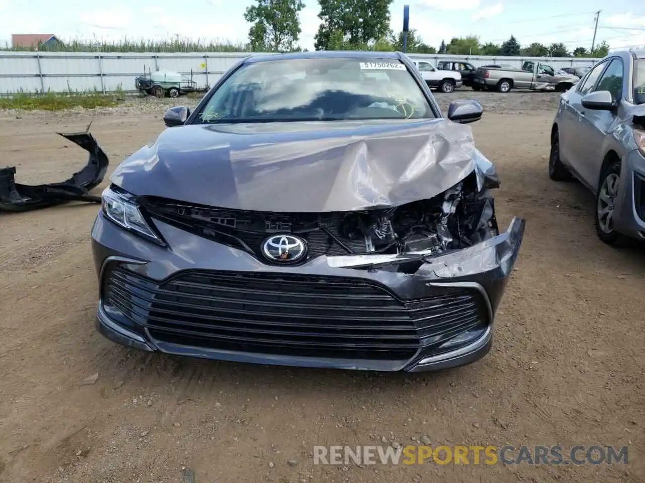 9 Photograph of a damaged car 4T1C11AK2MU463302 TOYOTA CAMRY 2021