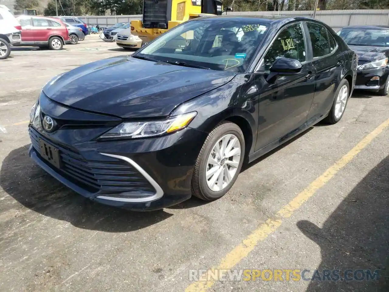 2 Photograph of a damaged car 4T1C11AK2MU464014 TOYOTA CAMRY 2021