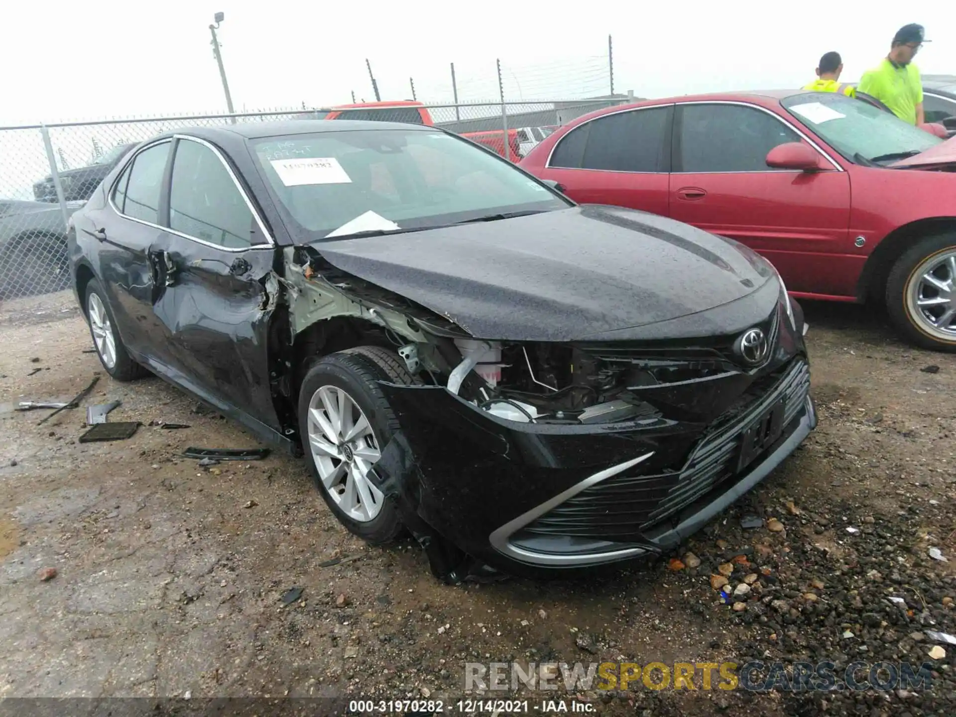 1 Photograph of a damaged car 4T1C11AK2MU466121 TOYOTA CAMRY 2021