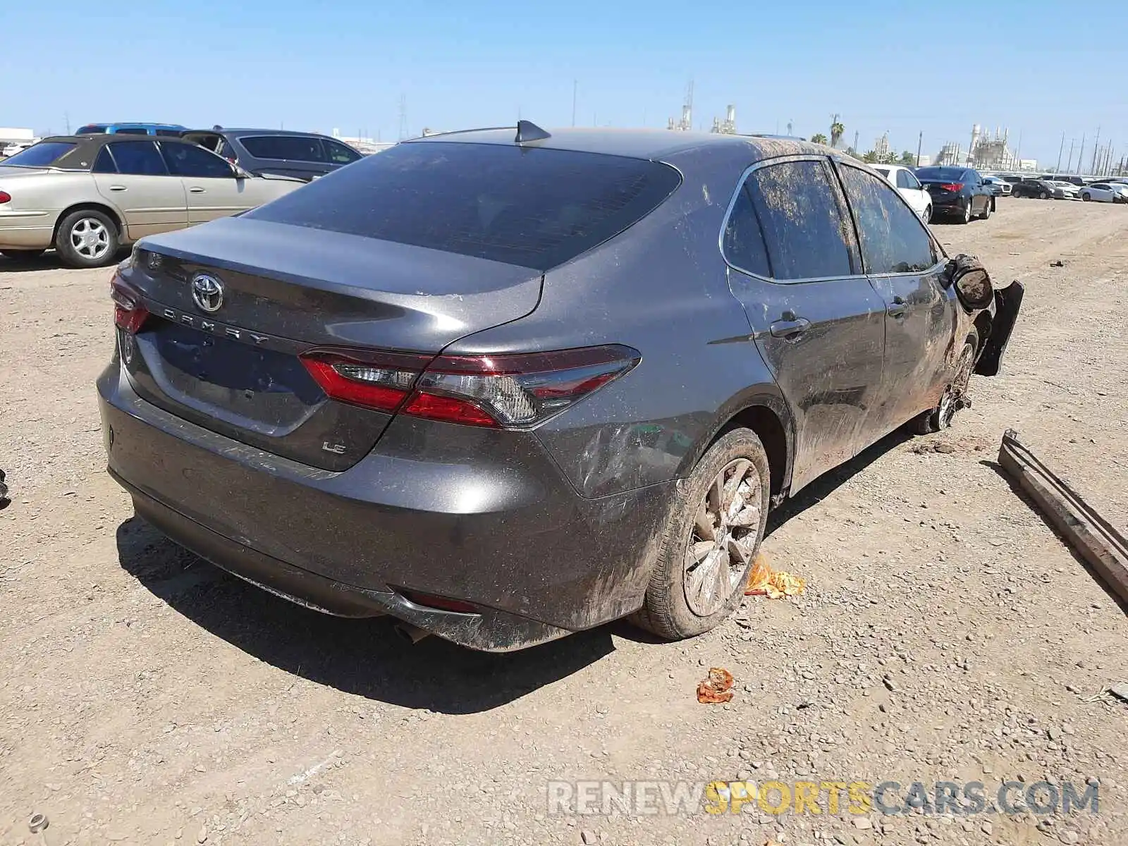 4 Photograph of a damaged car 4T1C11AK2MU469133 TOYOTA CAMRY 2021