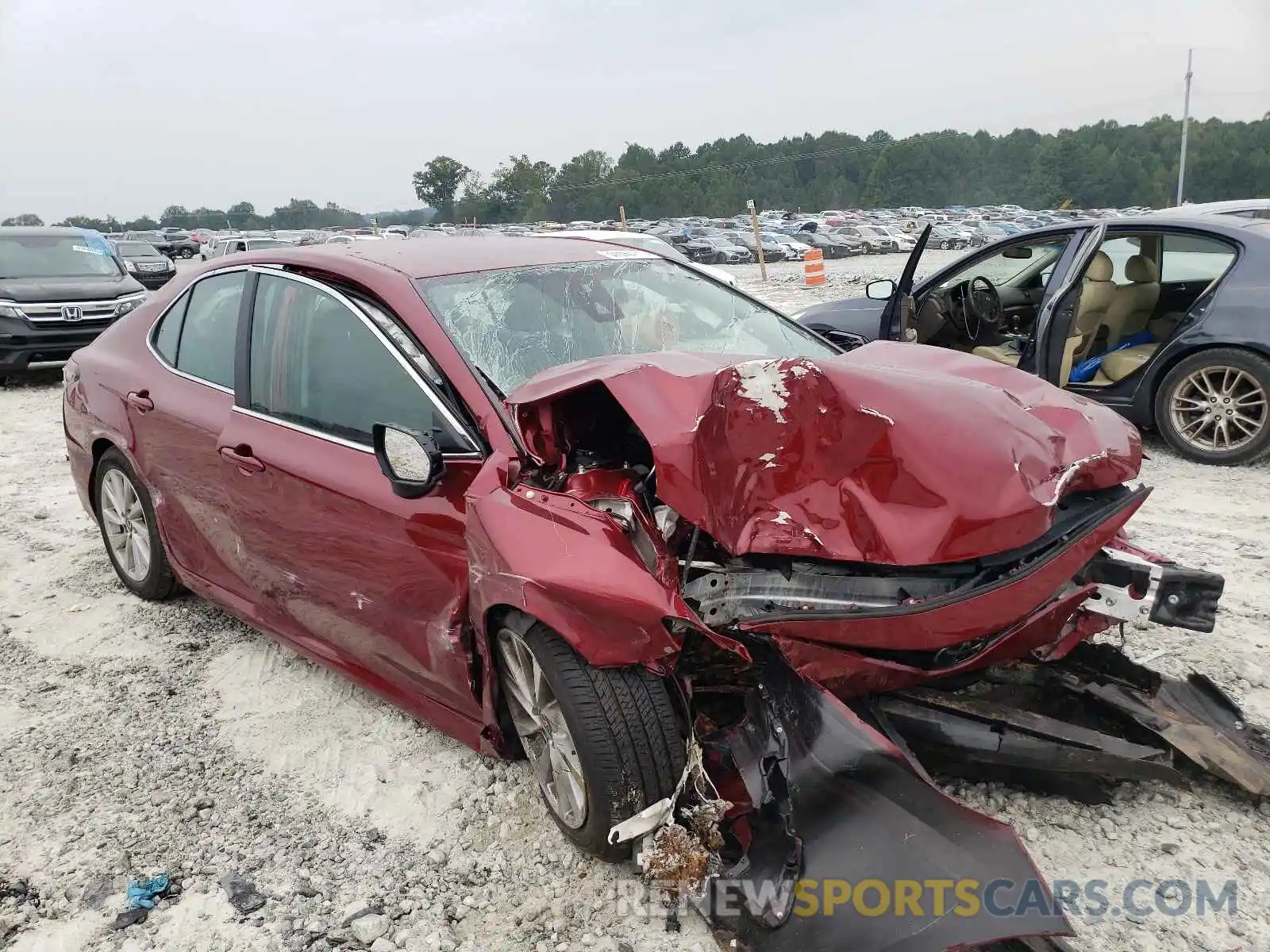 1 Photograph of a damaged car 4T1C11AK2MU479578 TOYOTA CAMRY 2021