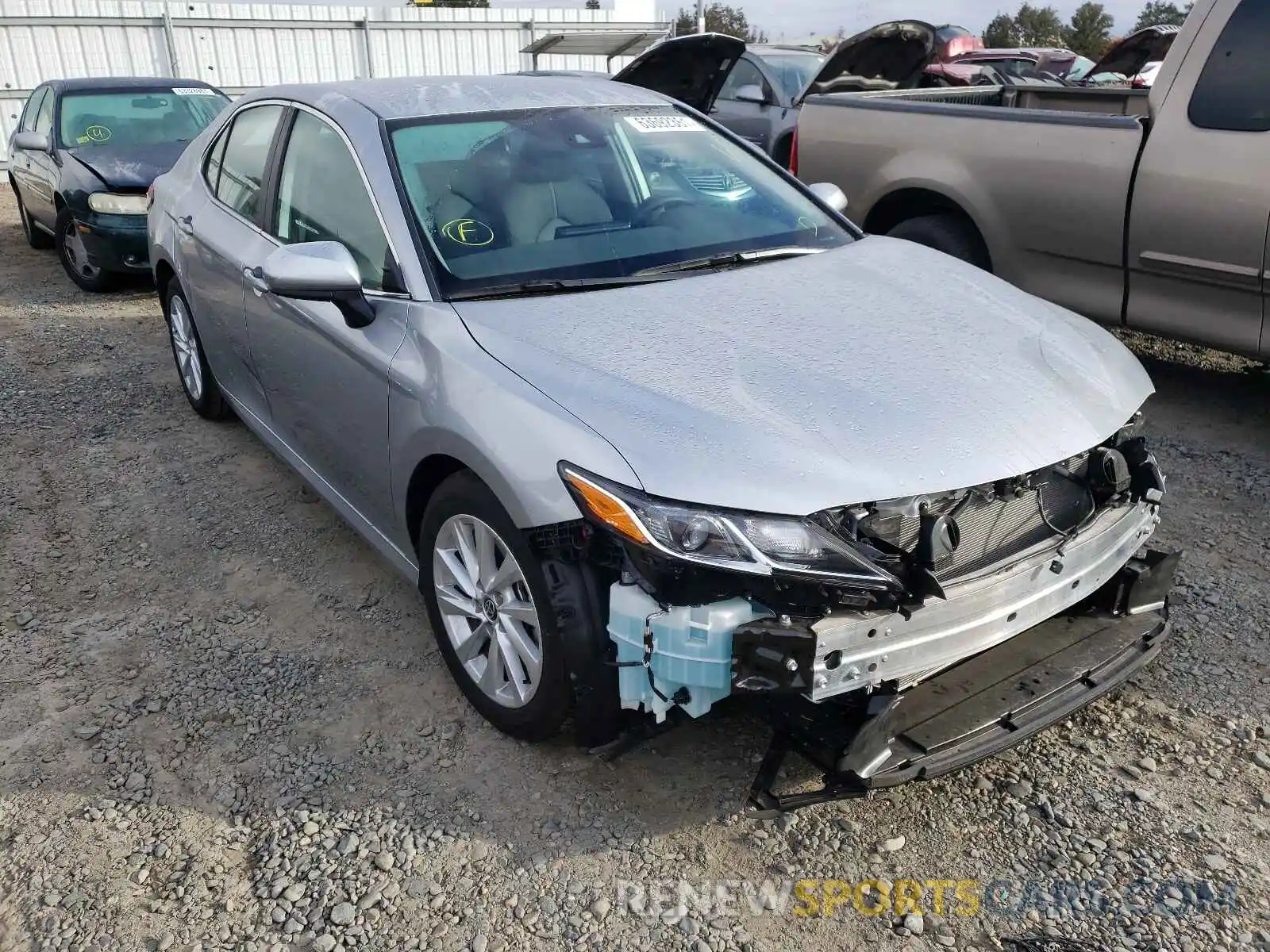 1 Photograph of a damaged car 4T1C11AK2MU542338 TOYOTA CAMRY 2021