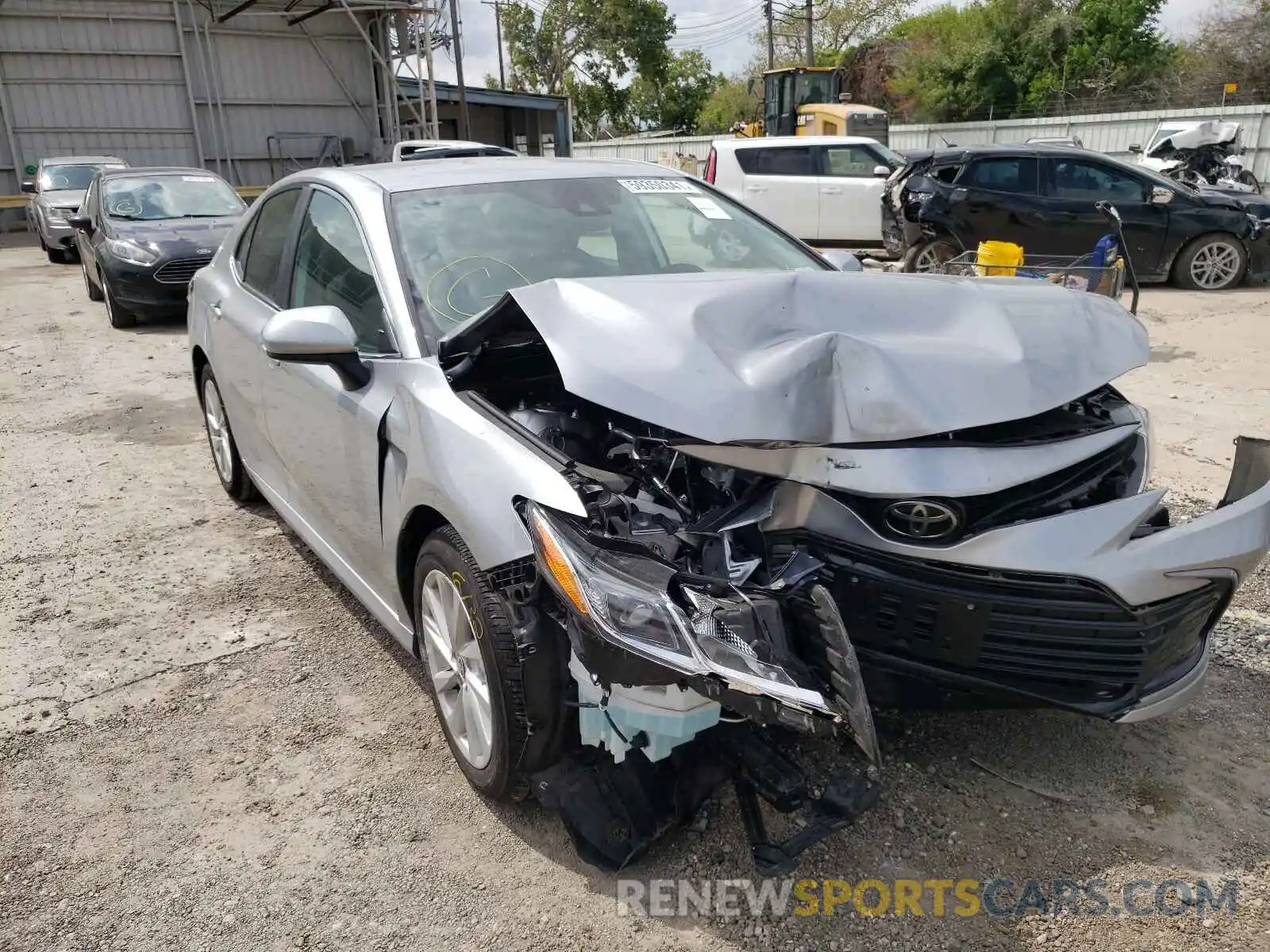 1 Photograph of a damaged car 4T1C11AK2MU544073 TOYOTA CAMRY 2021