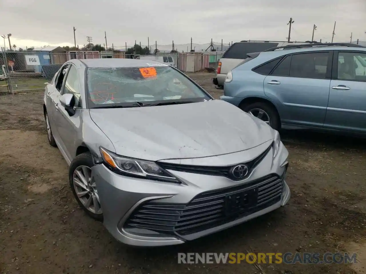 1 Photograph of a damaged car 4T1C11AK2MU549855 TOYOTA CAMRY 2021