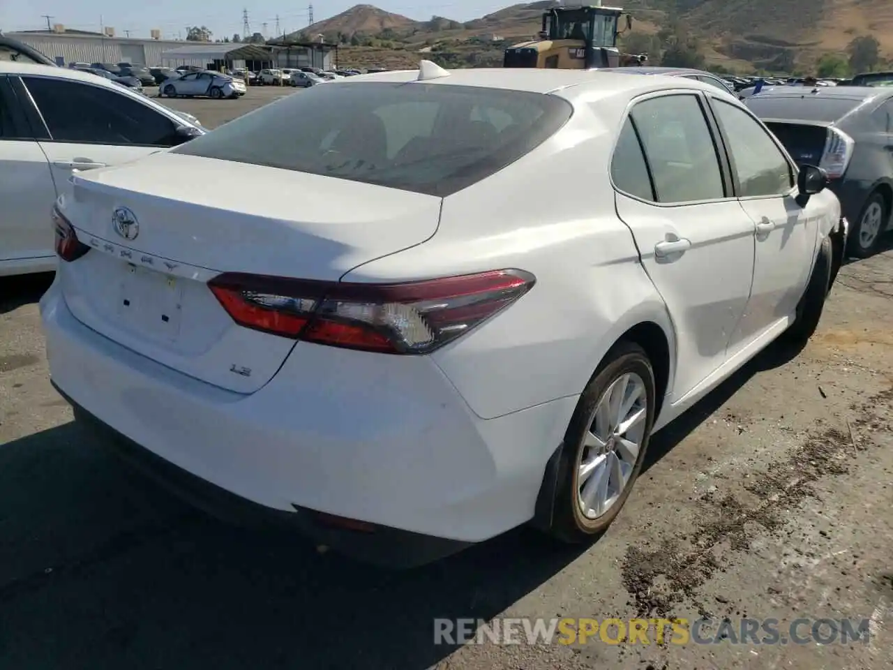 4 Photograph of a damaged car 4T1C11AK2MU560886 TOYOTA CAMRY 2021