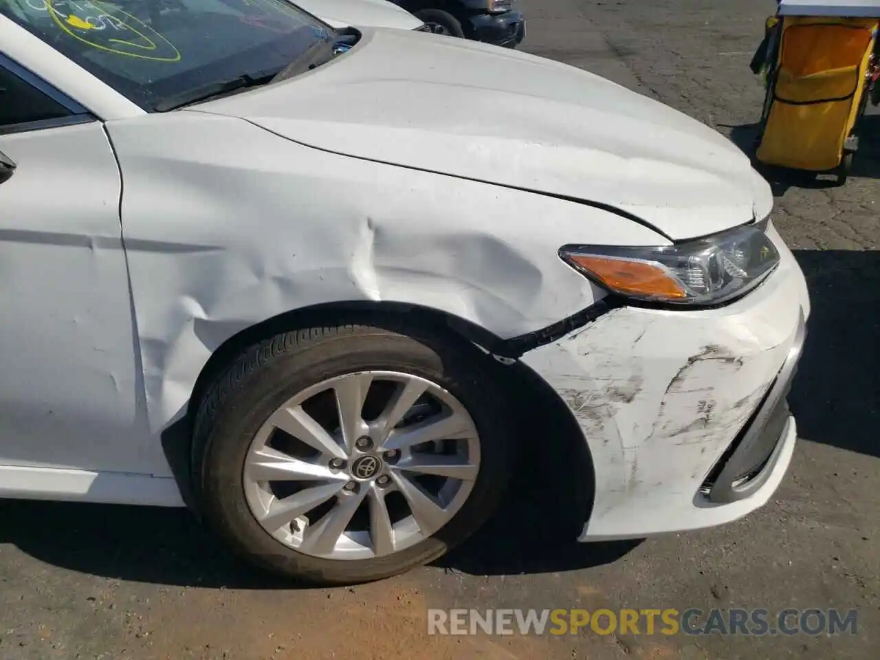 9 Photograph of a damaged car 4T1C11AK2MU560886 TOYOTA CAMRY 2021