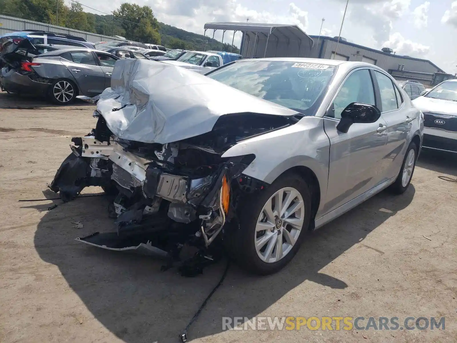 2 Photograph of a damaged car 4T1C11AK2MU575615 TOYOTA CAMRY 2021