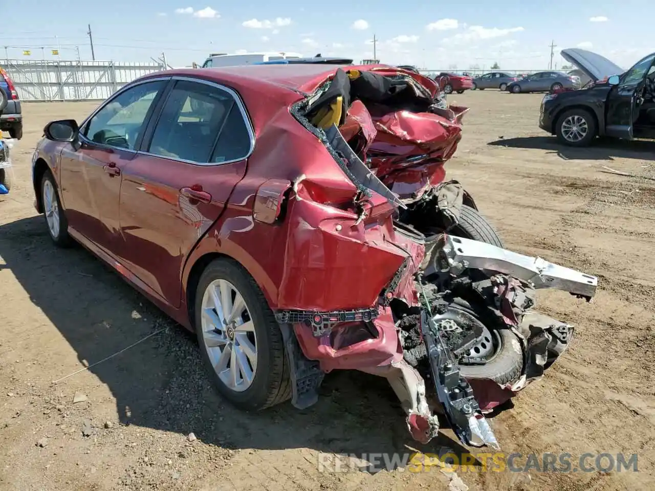 3 Photograph of a damaged car 4T1C11AK2MU594004 TOYOTA CAMRY 2021