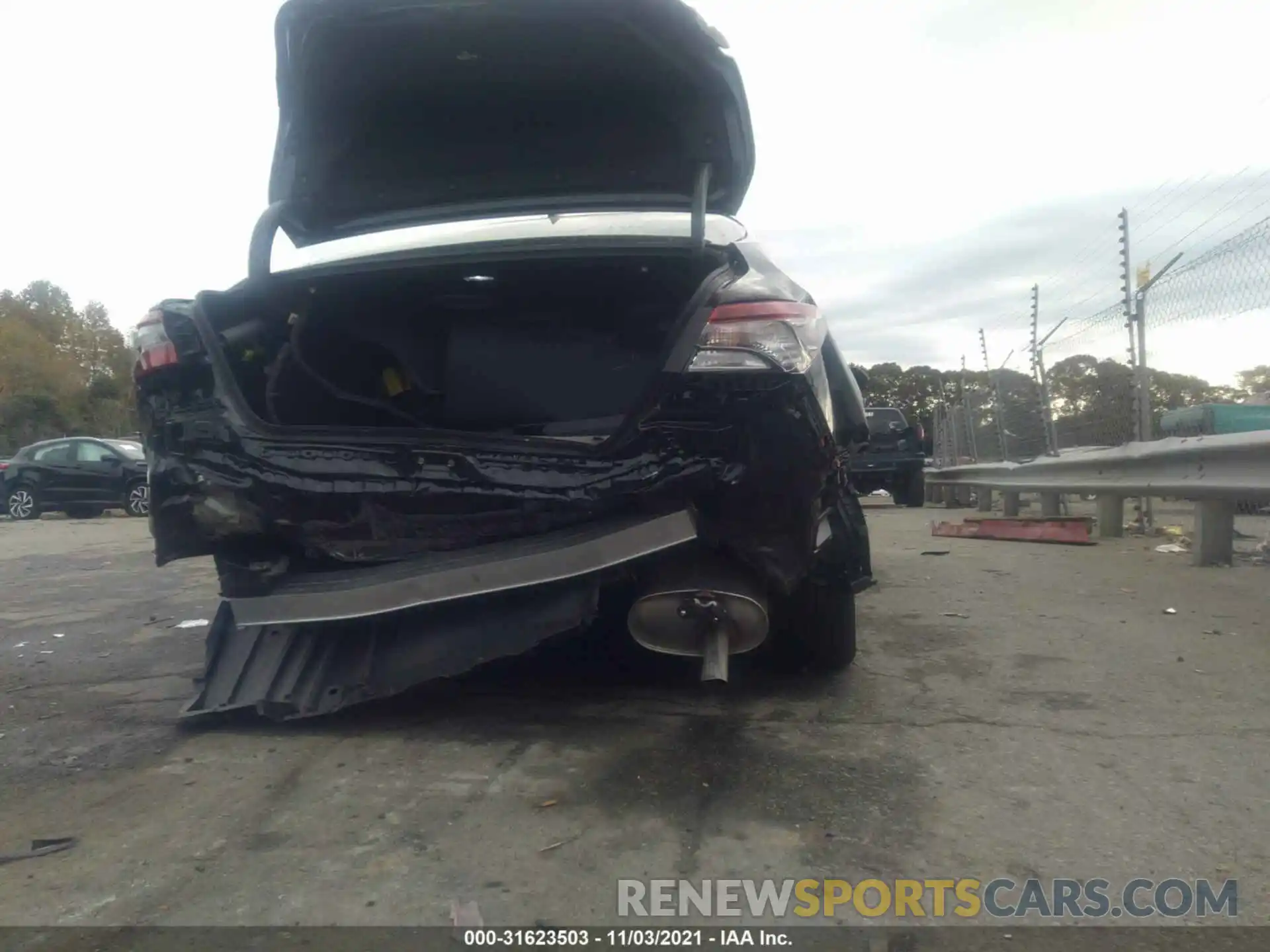 6 Photograph of a damaged car 4T1C11AK2MU600075 TOYOTA CAMRY 2021