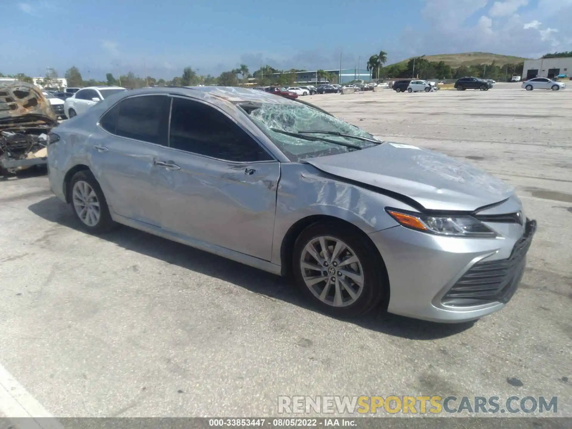 1 Photograph of a damaged car 4T1C11AK2MU614767 TOYOTA CAMRY 2021