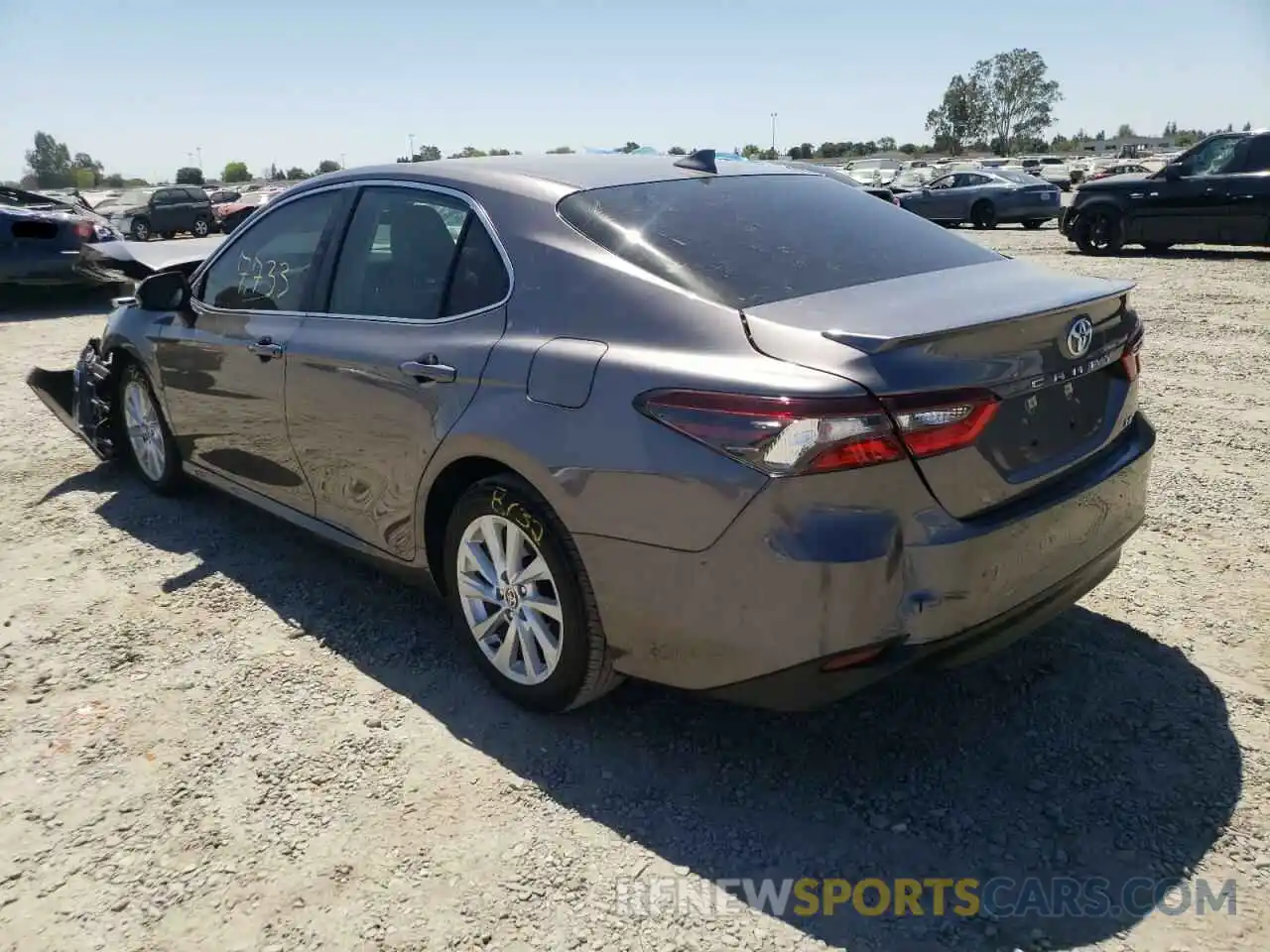 3 Photograph of a damaged car 4T1C11AK3MU422113 TOYOTA CAMRY 2021