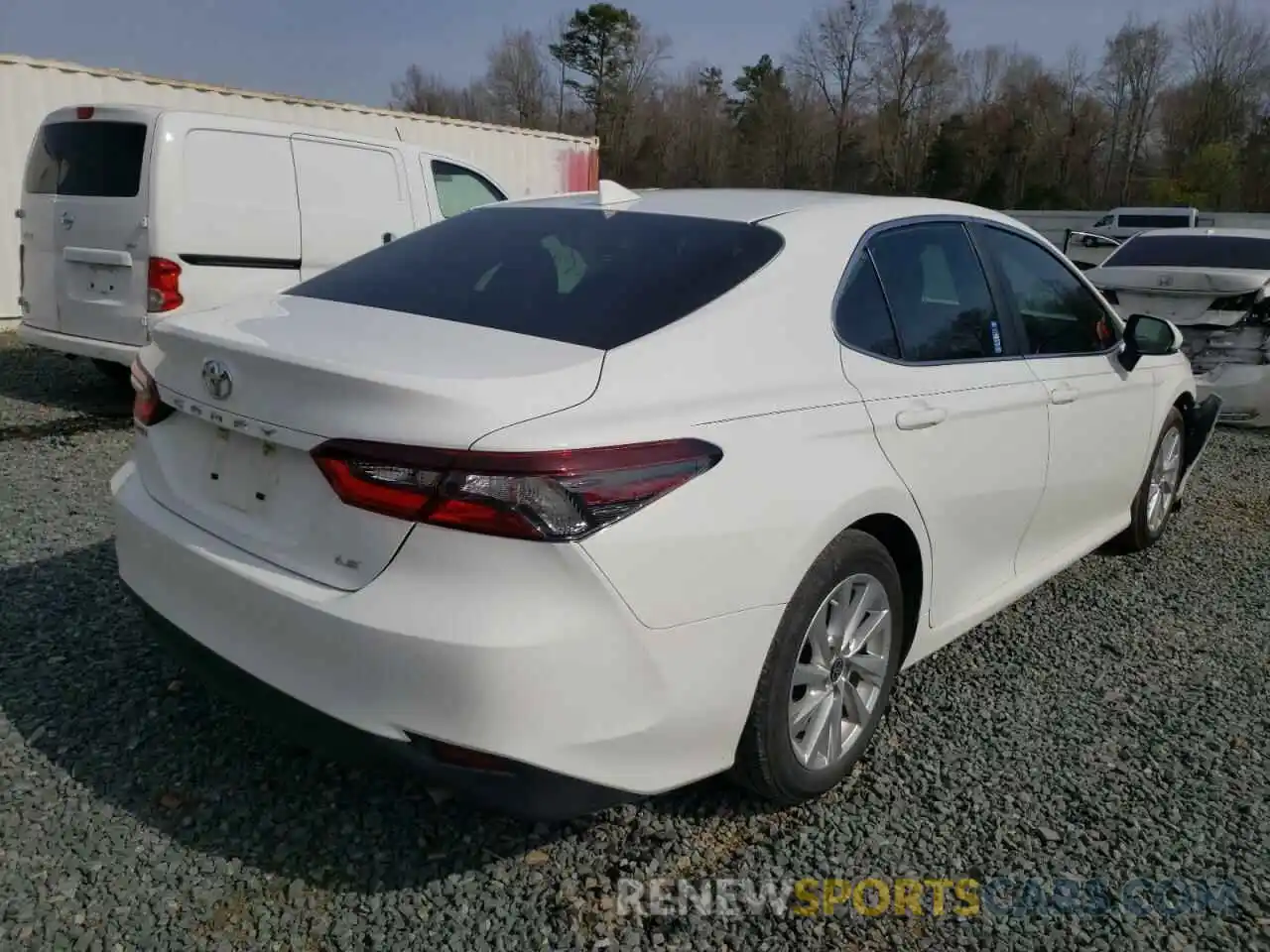 4 Photograph of a damaged car 4T1C11AK3MU443253 TOYOTA CAMRY 2021