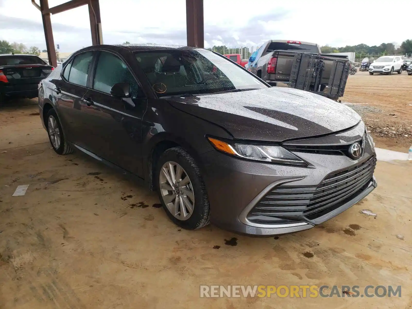 1 Photograph of a damaged car 4T1C11AK3MU443947 TOYOTA CAMRY 2021