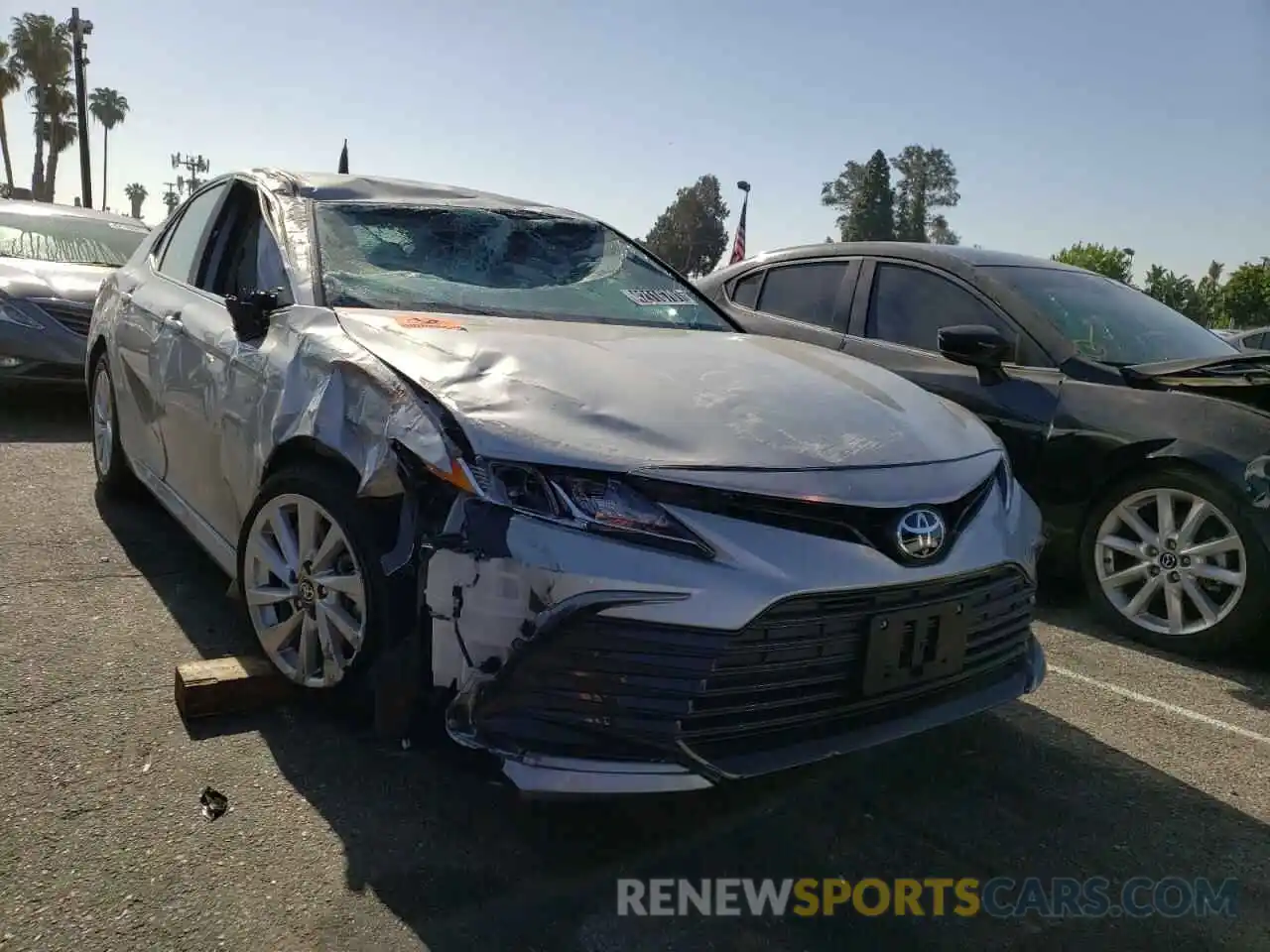 9 Photograph of a damaged car 4T1C11AK3MU444628 TOYOTA CAMRY 2021