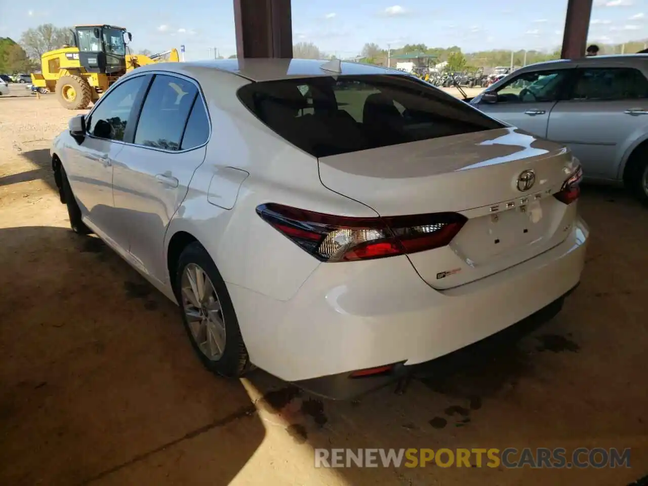 3 Photograph of a damaged car 4T1C11AK3MU465382 TOYOTA CAMRY 2021