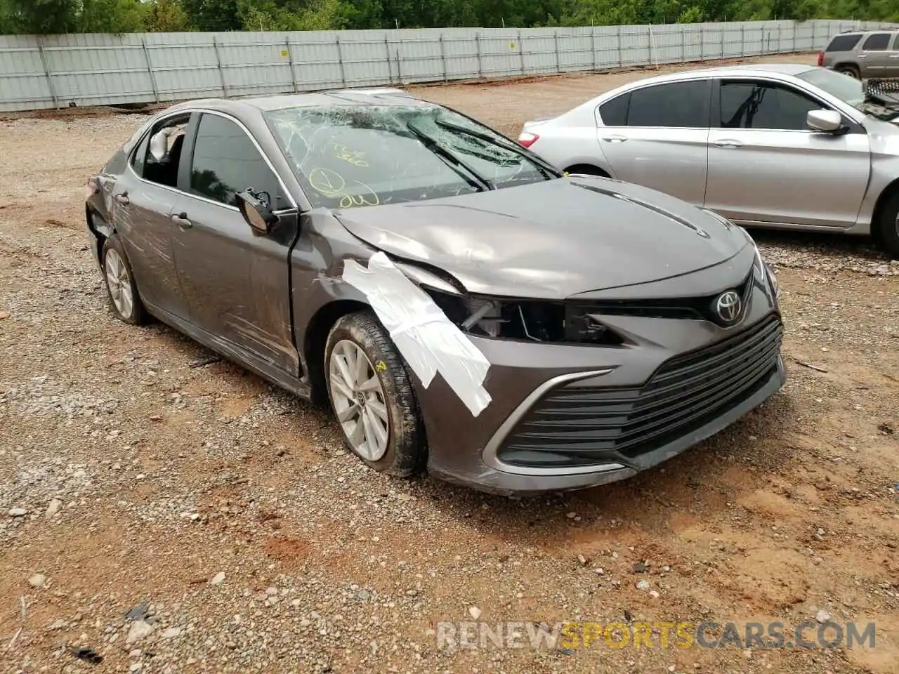 1 Photograph of a damaged car 4T1C11AK3MU471313 TOYOTA CAMRY 2021