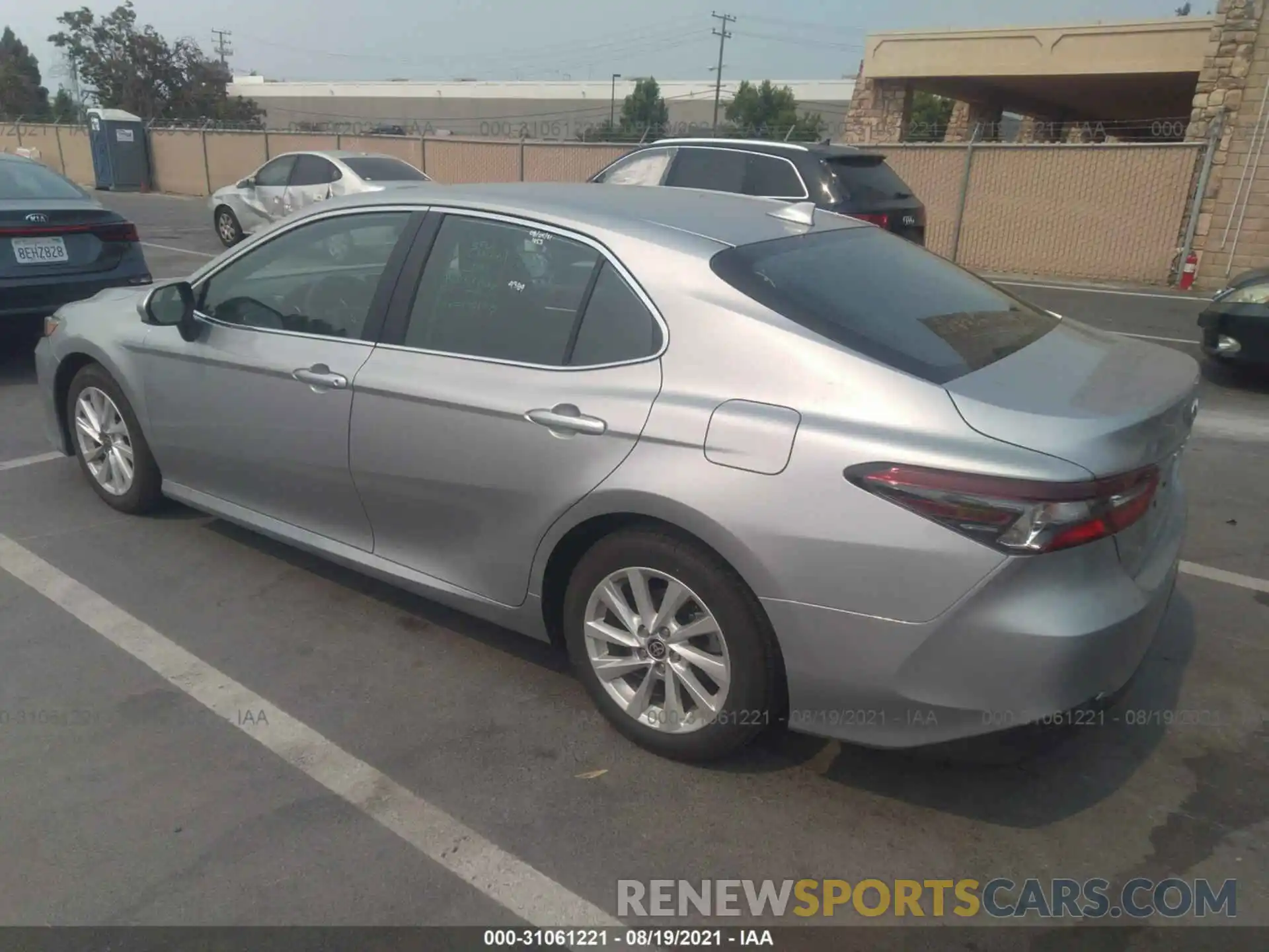 3 Photograph of a damaged car 4T1C11AK3MU472512 TOYOTA CAMRY 2021