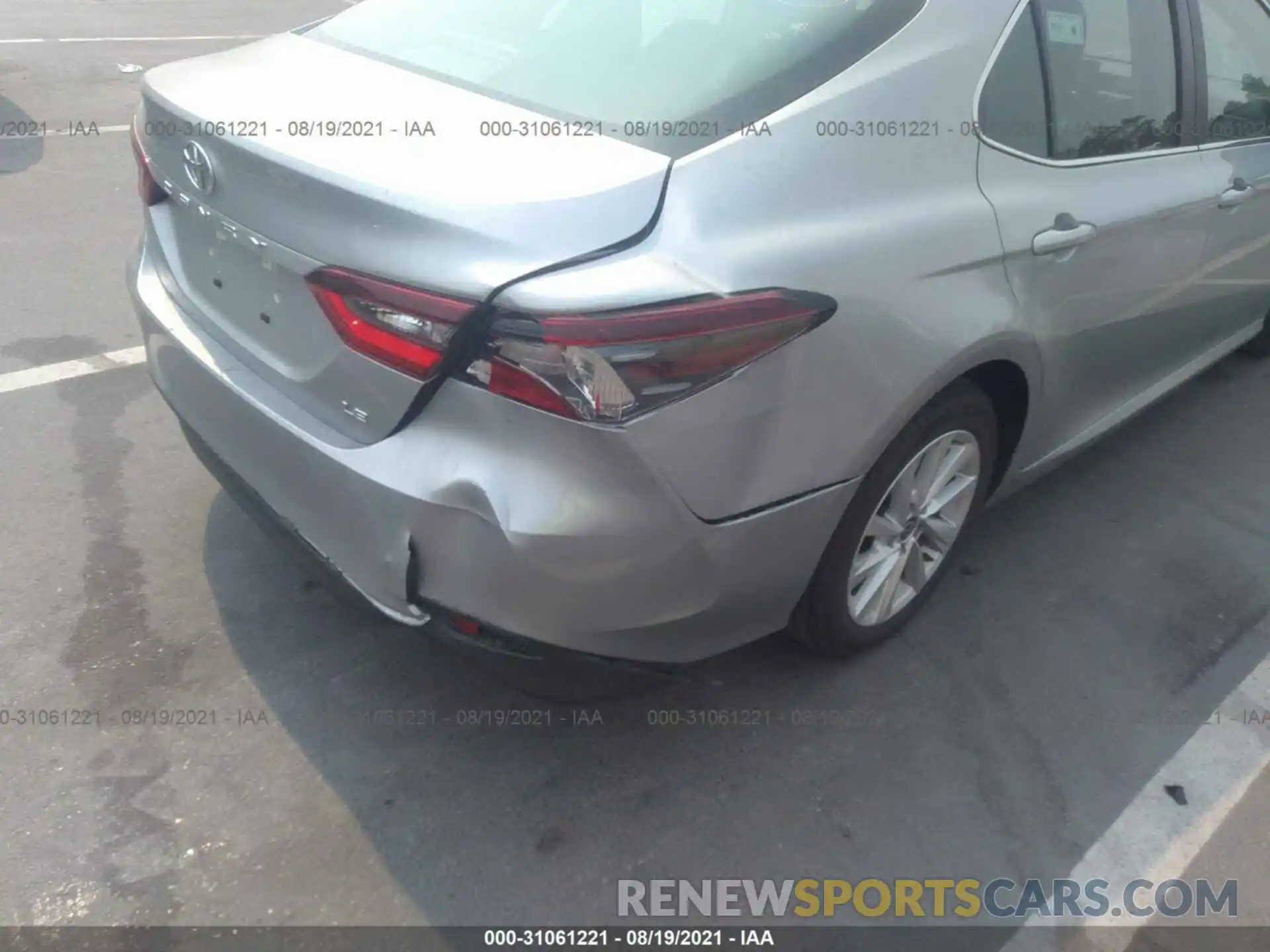 6 Photograph of a damaged car 4T1C11AK3MU472512 TOYOTA CAMRY 2021