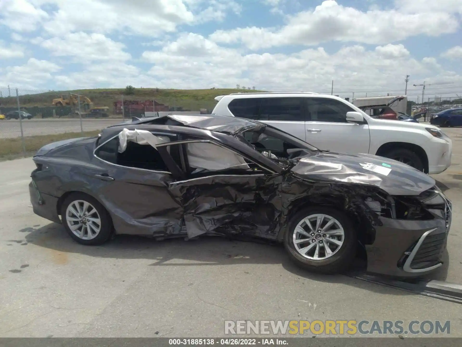 6 Photograph of a damaged car 4T1C11AK3MU473398 TOYOTA CAMRY 2021