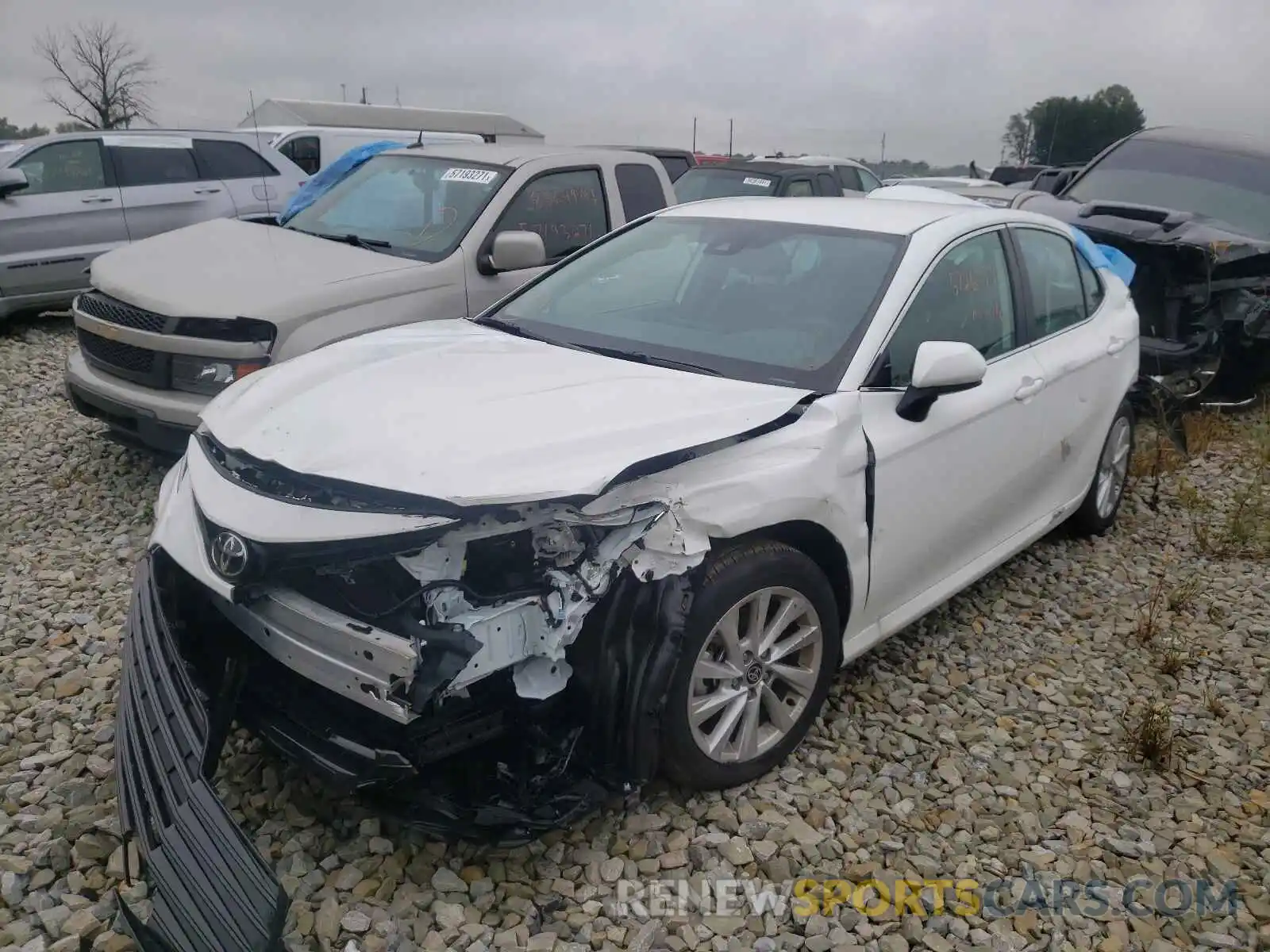 2 Photograph of a damaged car 4T1C11AK3MU475992 TOYOTA CAMRY 2021