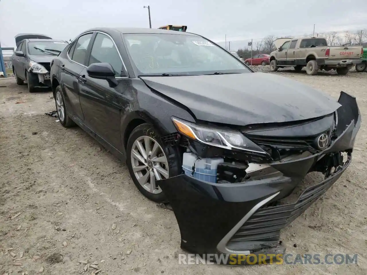 1 Photograph of a damaged car 4T1C11AK3MU512250 TOYOTA CAMRY 2021