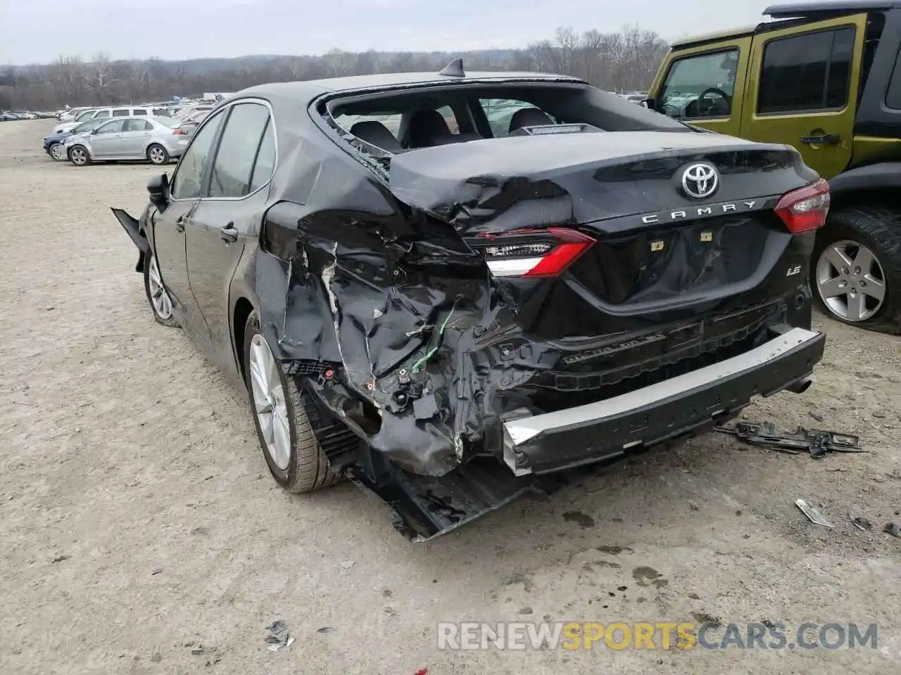 9 Photograph of a damaged car 4T1C11AK3MU512250 TOYOTA CAMRY 2021