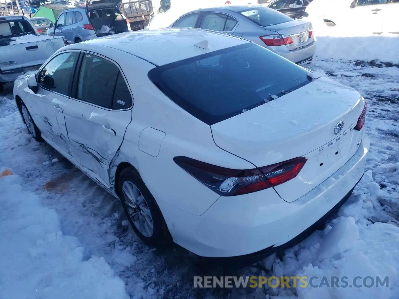 3 Photograph of a damaged car 4T1C11AK3MU515844 TOYOTA CAMRY 2021