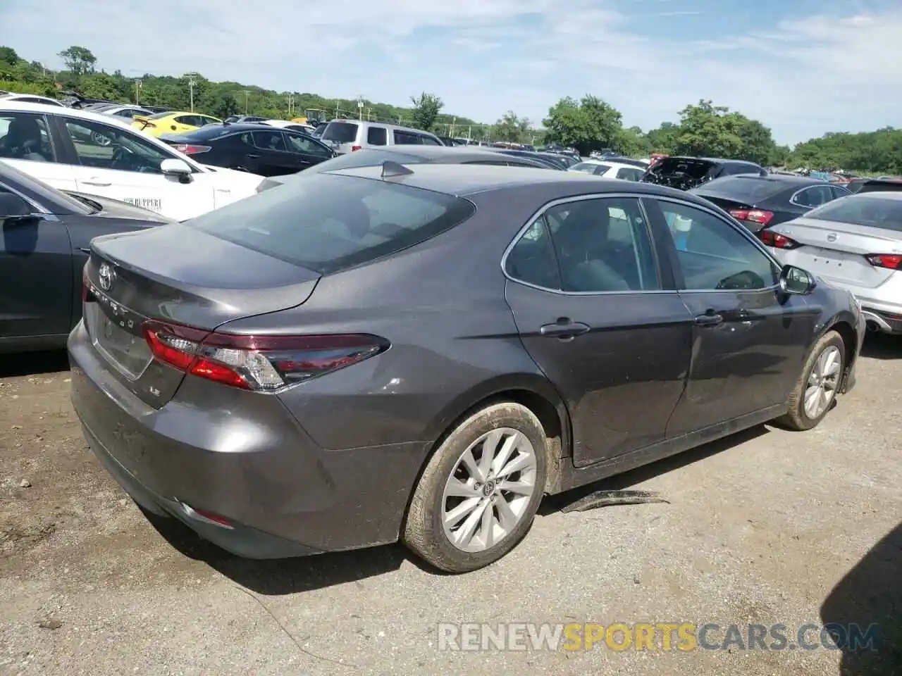 9 Photograph of a damaged car 4T1C11AK3MU534992 TOYOTA CAMRY 2021