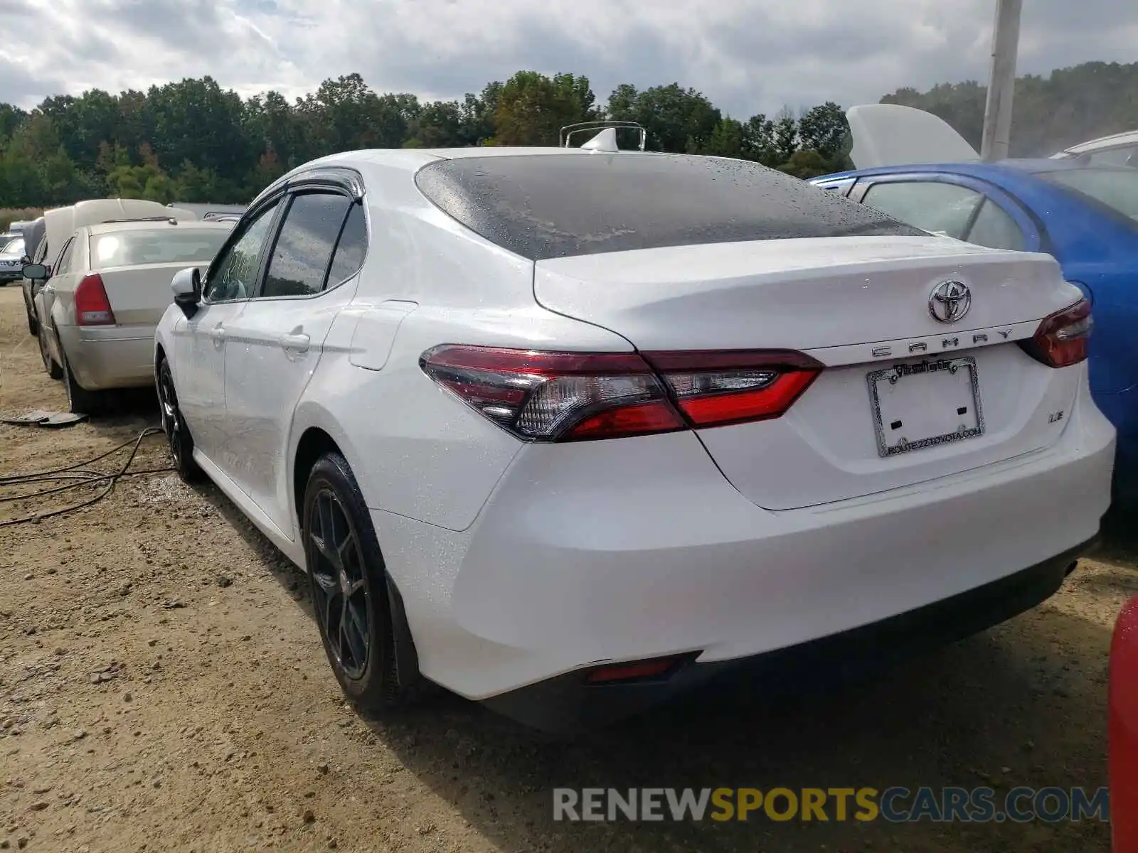 3 Photograph of a damaged car 4T1C11AK3MU553185 TOYOTA CAMRY 2021