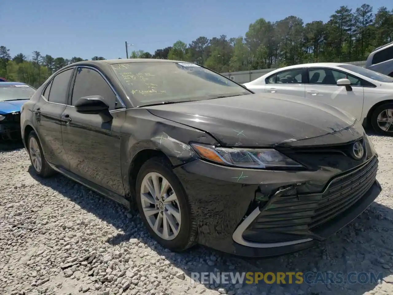 1 Photograph of a damaged car 4T1C11AK3MU554966 TOYOTA CAMRY 2021