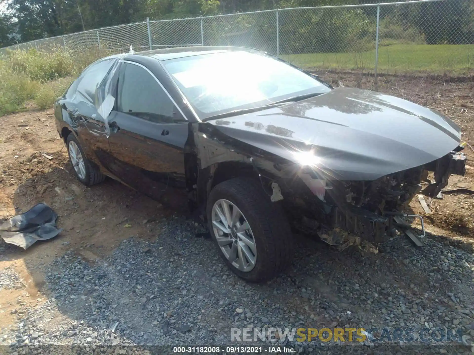 1 Photograph of a damaged car 4T1C11AK3MU557768 TOYOTA CAMRY 2021