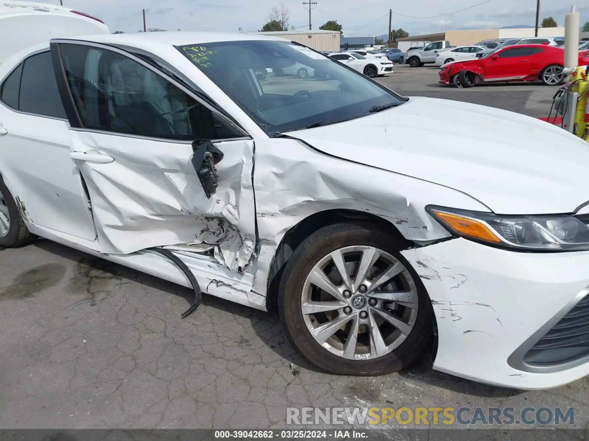 6 Photograph of a damaged car 4T1C11AK3MU562131 TOYOTA CAMRY 2021