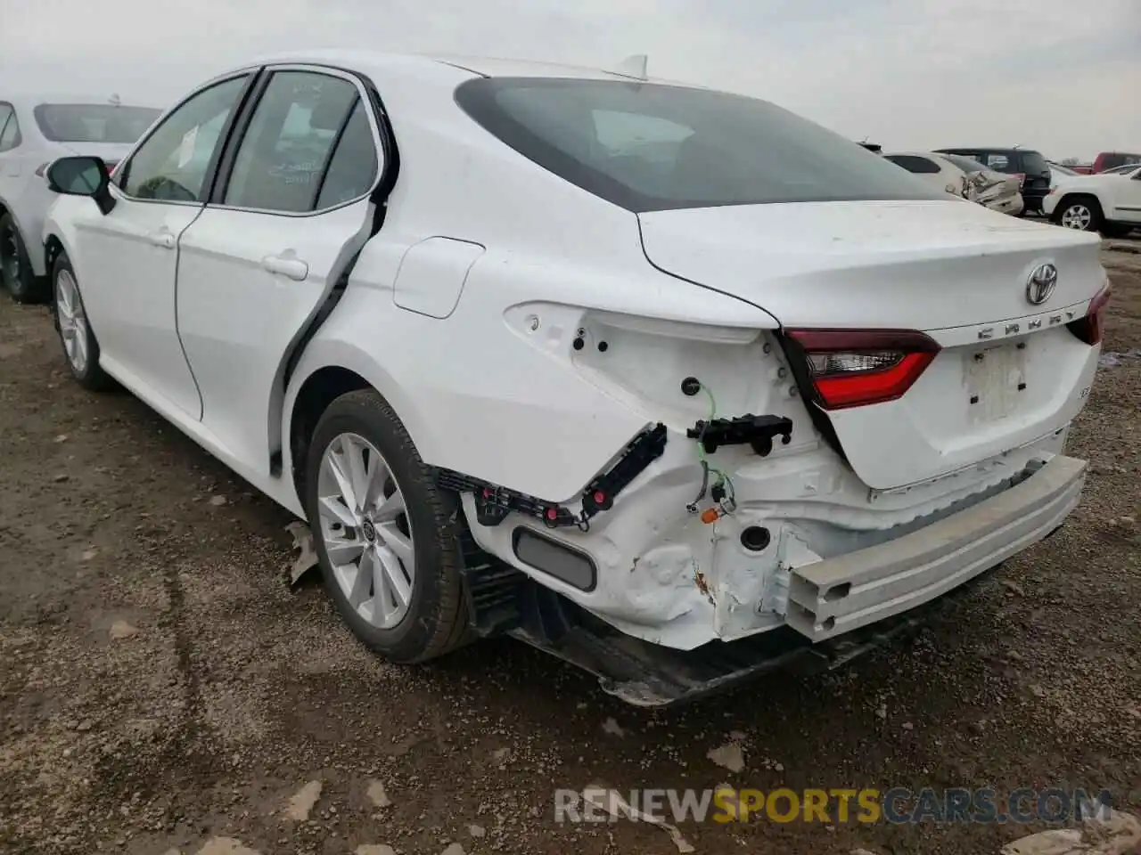 3 Photograph of a damaged car 4T1C11AK3MU572805 TOYOTA CAMRY 2021