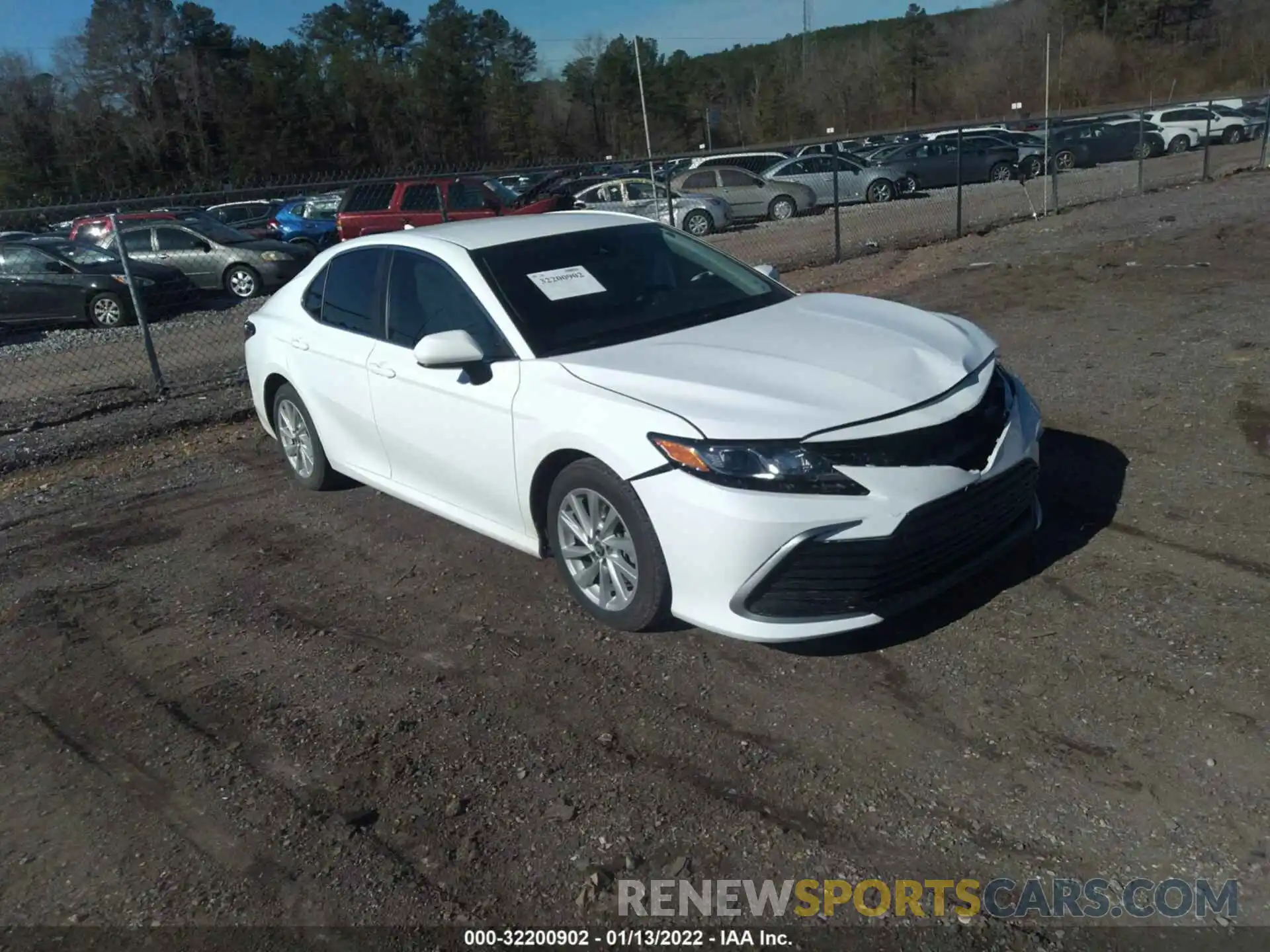 1 Photograph of a damaged car 4T1C11AK3MU580550 TOYOTA CAMRY 2021