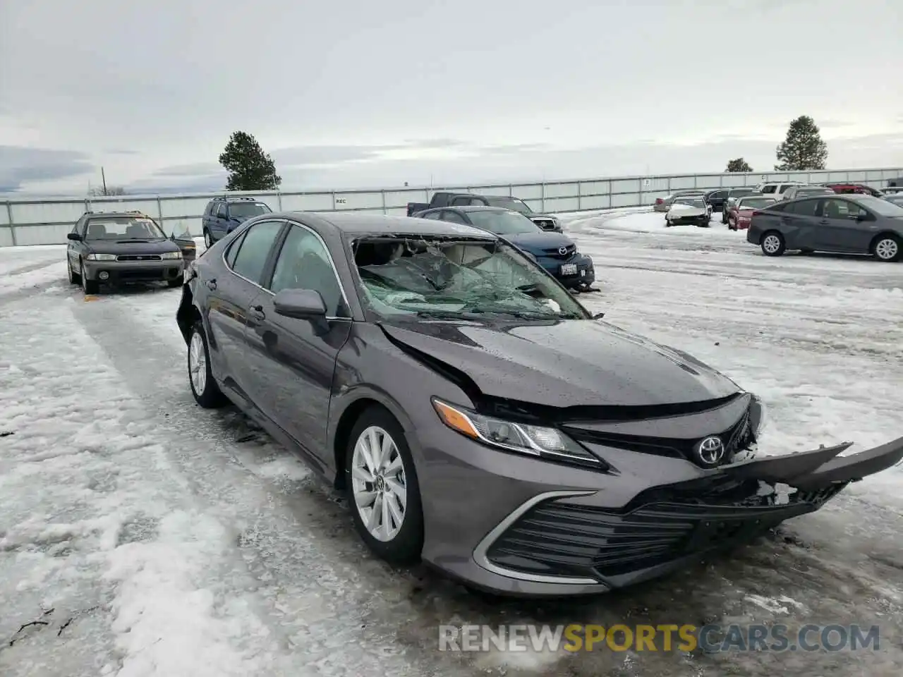 1 Photograph of a damaged car 4T1C11AK3MU593542 TOYOTA CAMRY 2021