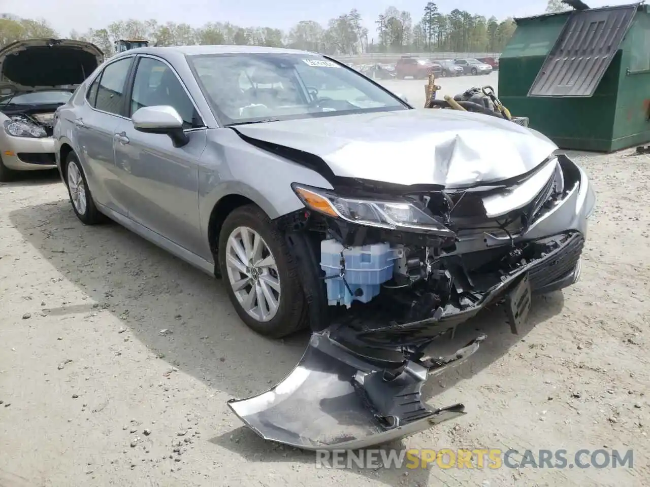 1 Photograph of a damaged car 4T1C11AK3MU600604 TOYOTA CAMRY 2021