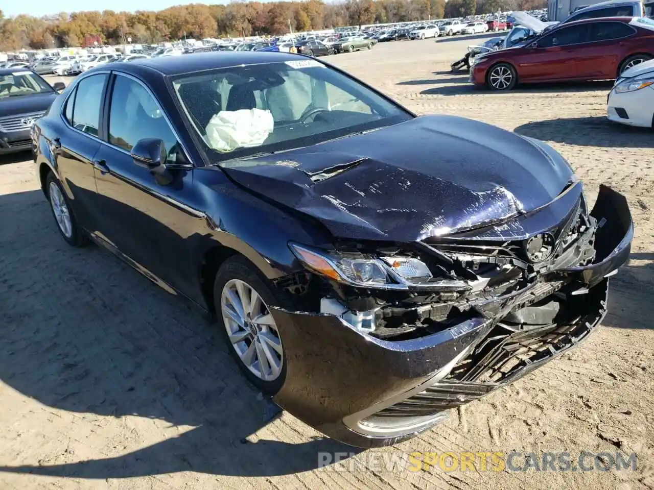 1 Photograph of a damaged car 4T1C11AK4MU404722 TOYOTA CAMRY 2021