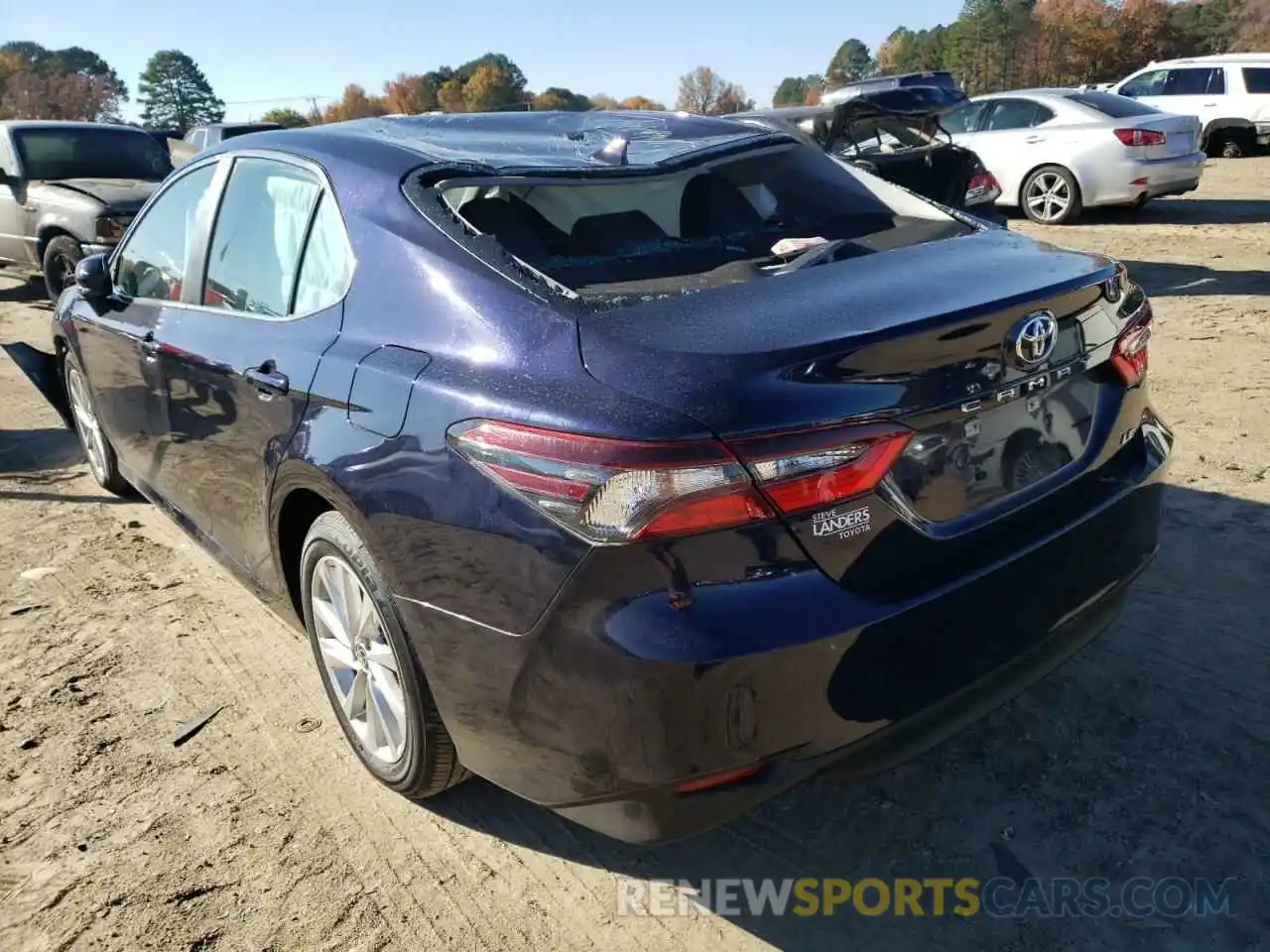 3 Photograph of a damaged car 4T1C11AK4MU404722 TOYOTA CAMRY 2021