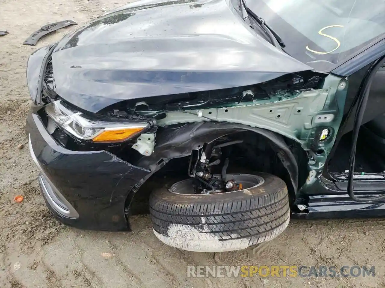 9 Photograph of a damaged car 4T1C11AK4MU418491 TOYOTA CAMRY 2021