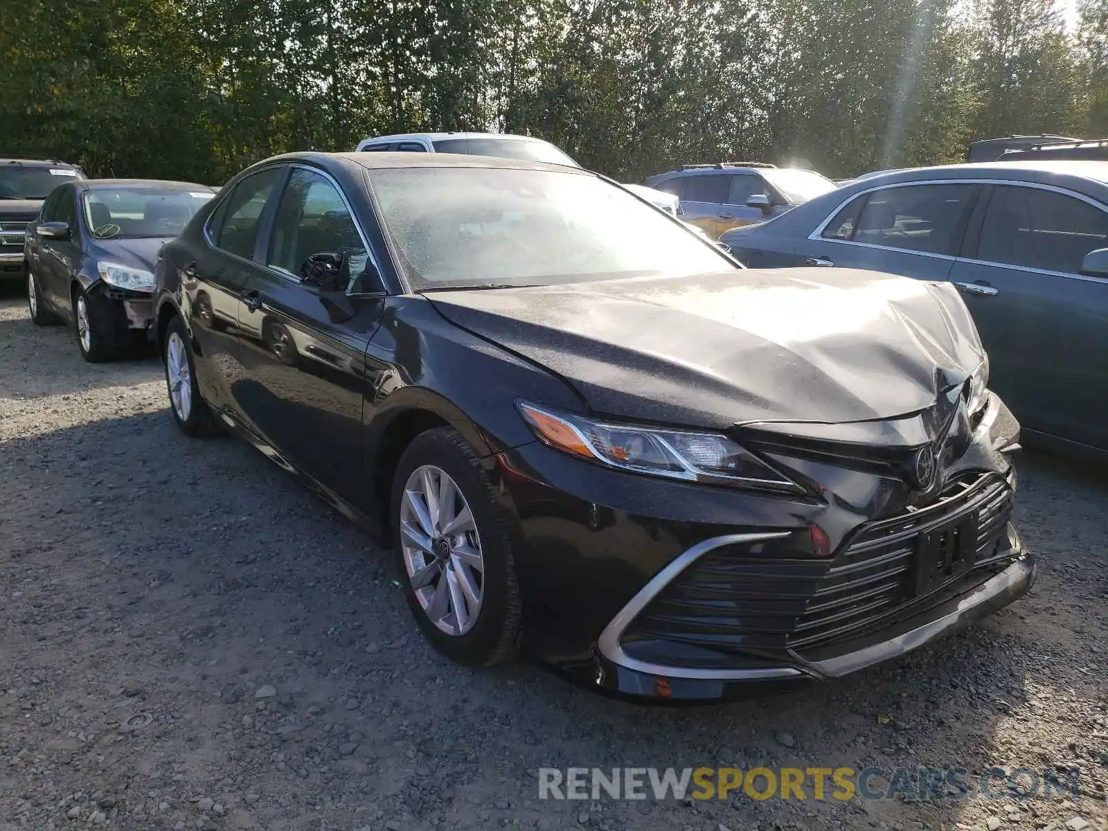 1 Photograph of a damaged car 4T1C11AK4MU442659 TOYOTA CAMRY 2021