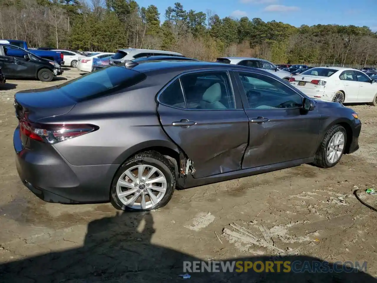 3 Photograph of a damaged car 4T1C11AK4MU443035 TOYOTA CAMRY 2021