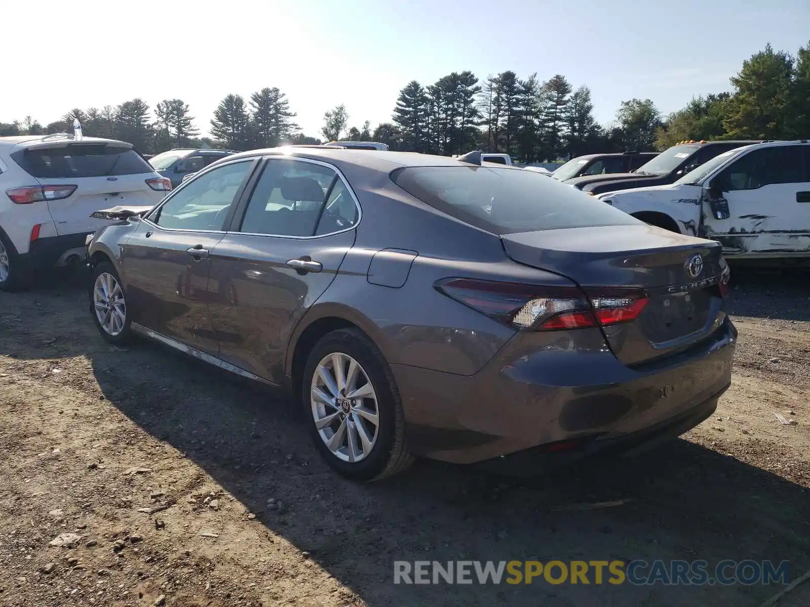 3 Photograph of a damaged car 4T1C11AK4MU444587 TOYOTA CAMRY 2021