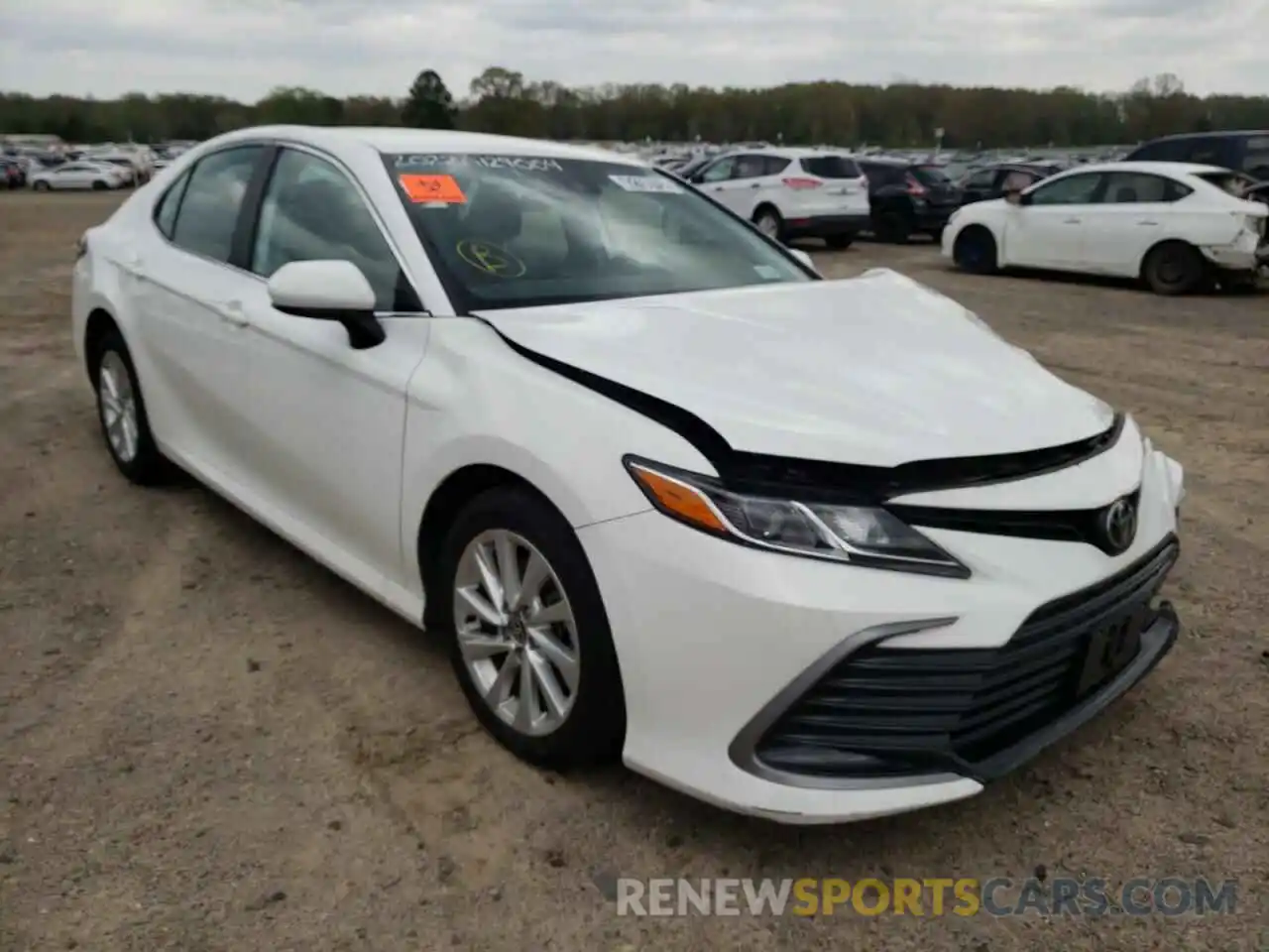 1 Photograph of a damaged car 4T1C11AK4MU445870 TOYOTA CAMRY 2021