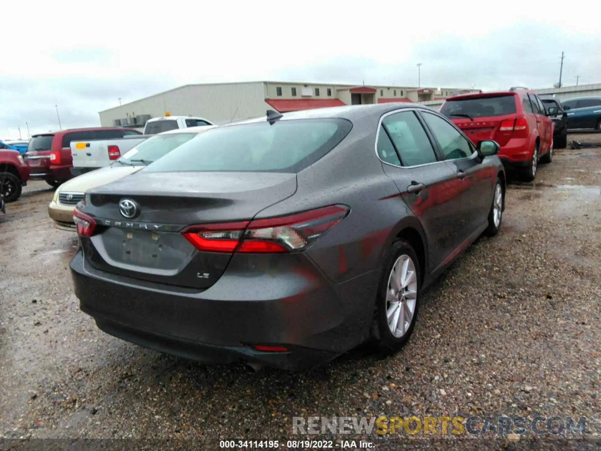 4 Photograph of a damaged car 4T1C11AK4MU458411 TOYOTA CAMRY 2021