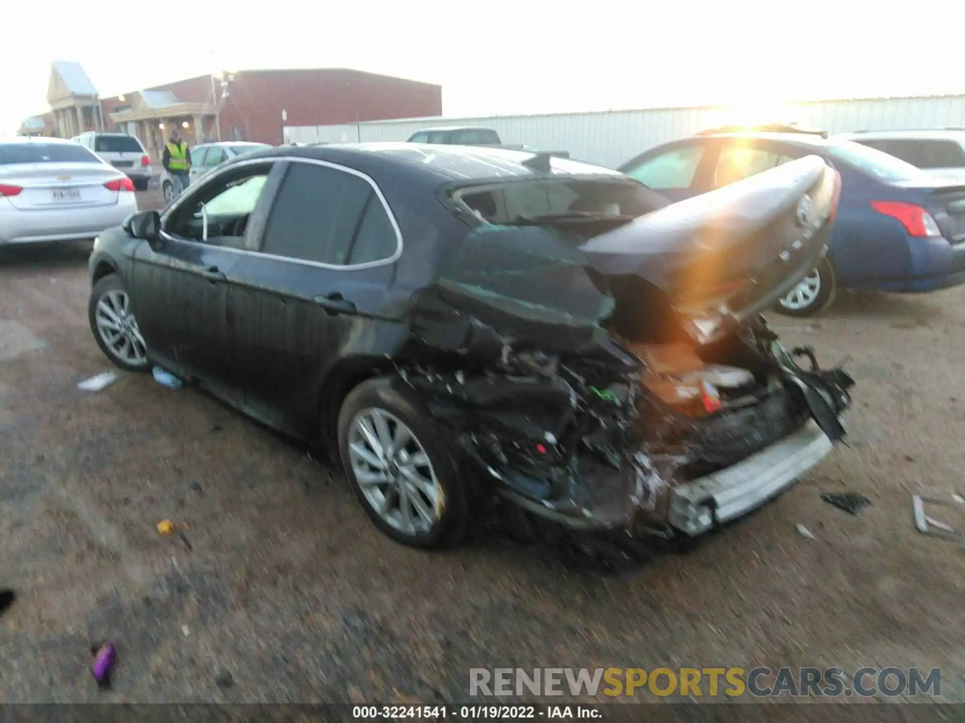 3 Photograph of a damaged car 4T1C11AK4MU462412 TOYOTA CAMRY 2021