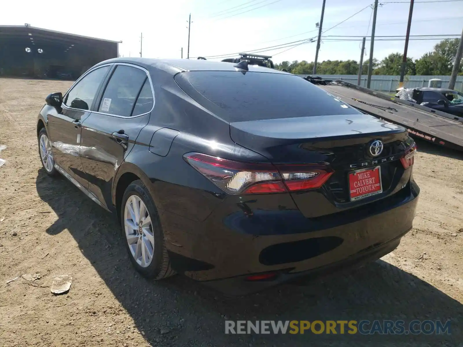 3 Photograph of a damaged car 4T1C11AK4MU463009 TOYOTA CAMRY 2021