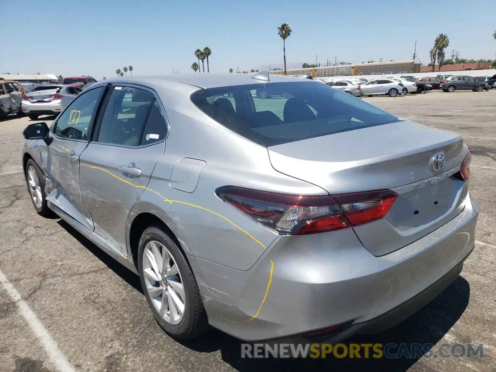 3 Photograph of a damaged car 4T1C11AK4MU476956 TOYOTA CAMRY 2021